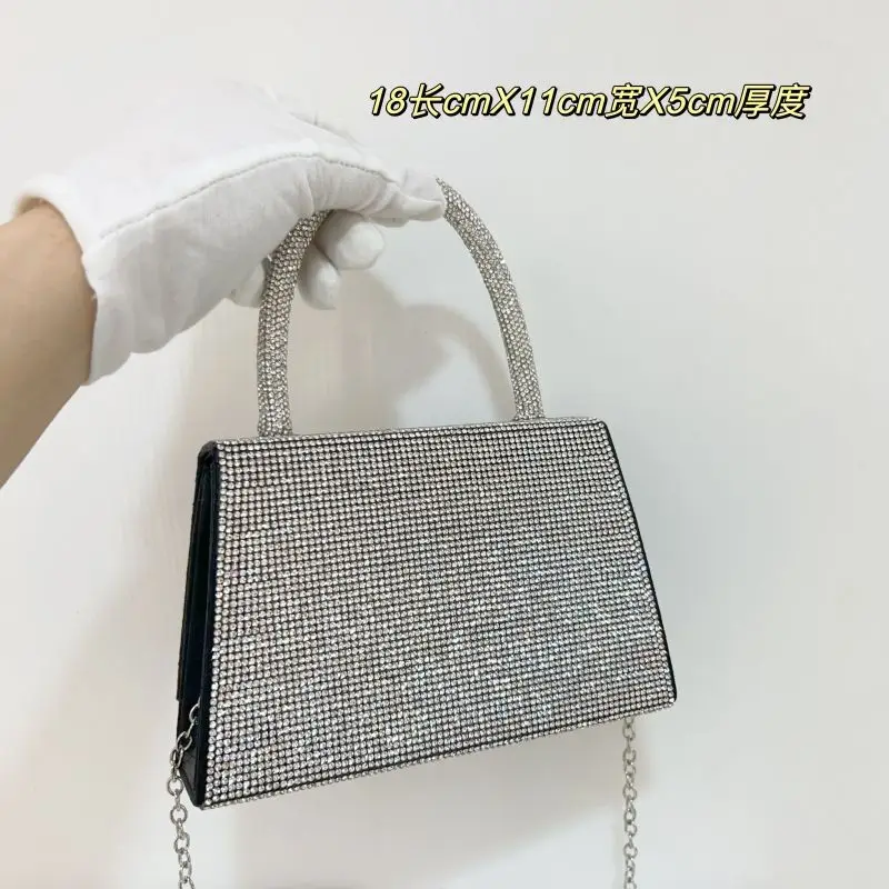 حقيبة عشاء جديدة للتجارة الإلكترونية عبر الحدود 2026، حقيبة يد أوروبية وأمريكية خفيفة فاخرة بفيونكة ماسية كاملة، حقيبة زفاف لامعة