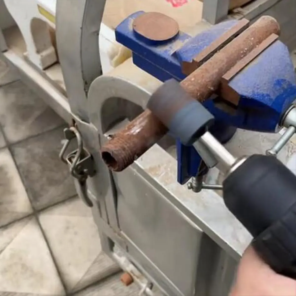 FTGT-8 Pcs Cylinder Grinding Stone - 1/4inch Hex Shank Abrasive Stone Mounted Grinding Point for Rotary Tool Drill (20mm)