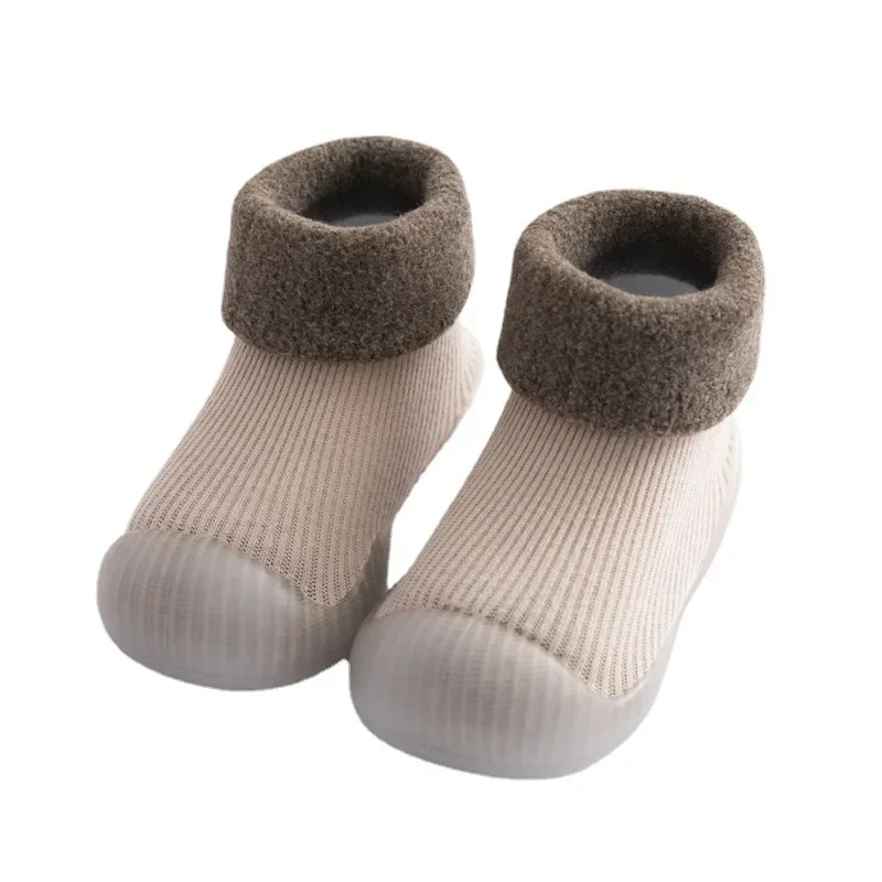 2025 Winter New Products Children's Sock Shoes , Lamb Wool Snow Socks Shoes Baby Embroidery Socks Toddler First Walkers