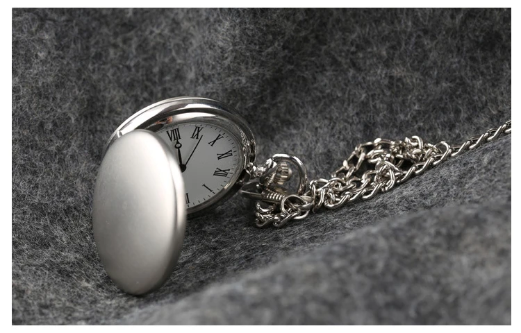 Vintage Luxury Sliver Gold Black Simple Quartz Pocket Watch for Men Golden Case Fob Chain Clock for Collection Necklace Watches