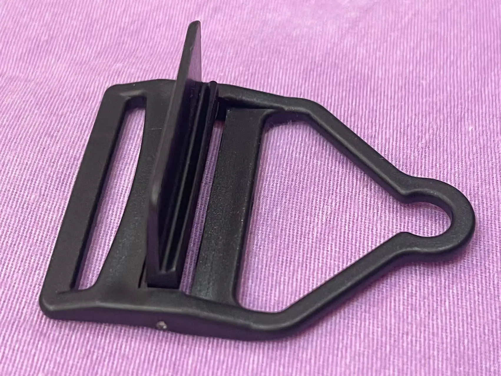 Draaibare Riemclip Haak voor 32mm Singels - alternate angle