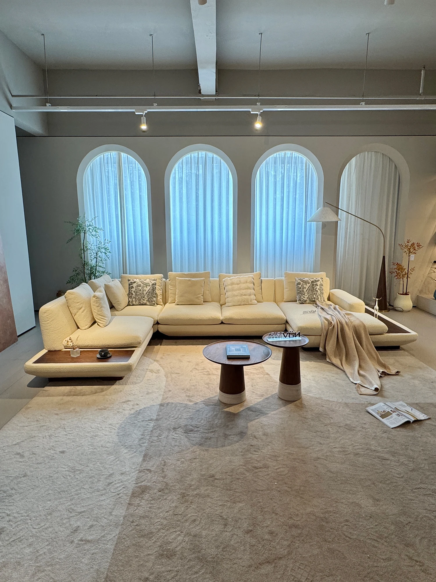 Beige Boucle L Shaped Modular Sofa With Wooden Tray Chaise Pillow Backrest Deep Seat Scatter Pillows For Living Room Villa Home
