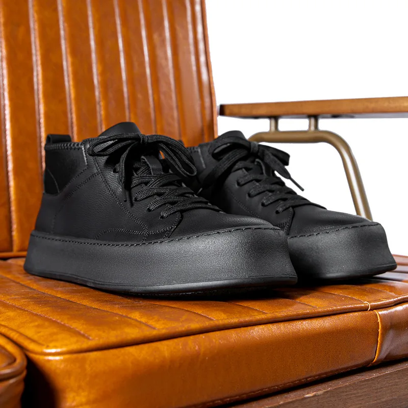 Men's shoes Japanese suede high top board shoes 2026 leather thick soled outdoor casual work boots