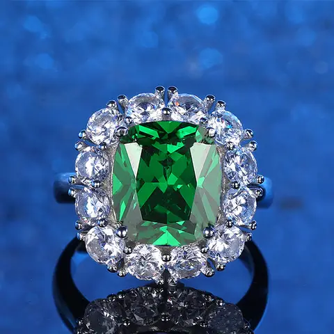 Luxury Solid Platinum PT950 Full-cut emerald women's diamond ring