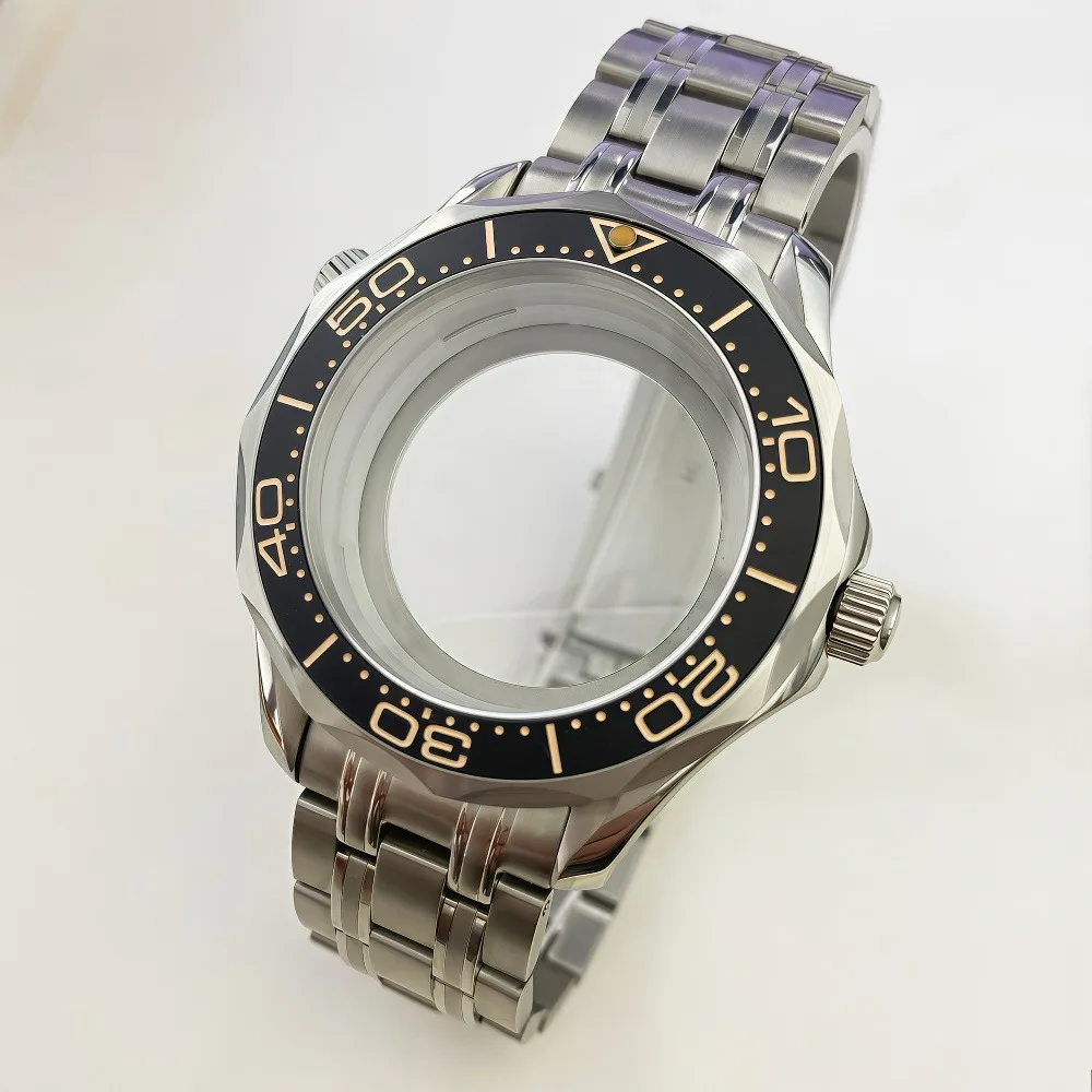 

Корпус 41 мм, совместимый механизм NH35, циферблат 31 мм, ремешок из нержавеющей стали, прозрачная задняя часть, водонепроницаемые детали часов