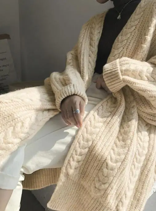 

2025 Autumn and Winter New Medium Length Knitting Cardigan Retro Fashion Thick Loose Fried Dough Twists Sweater Coat Women