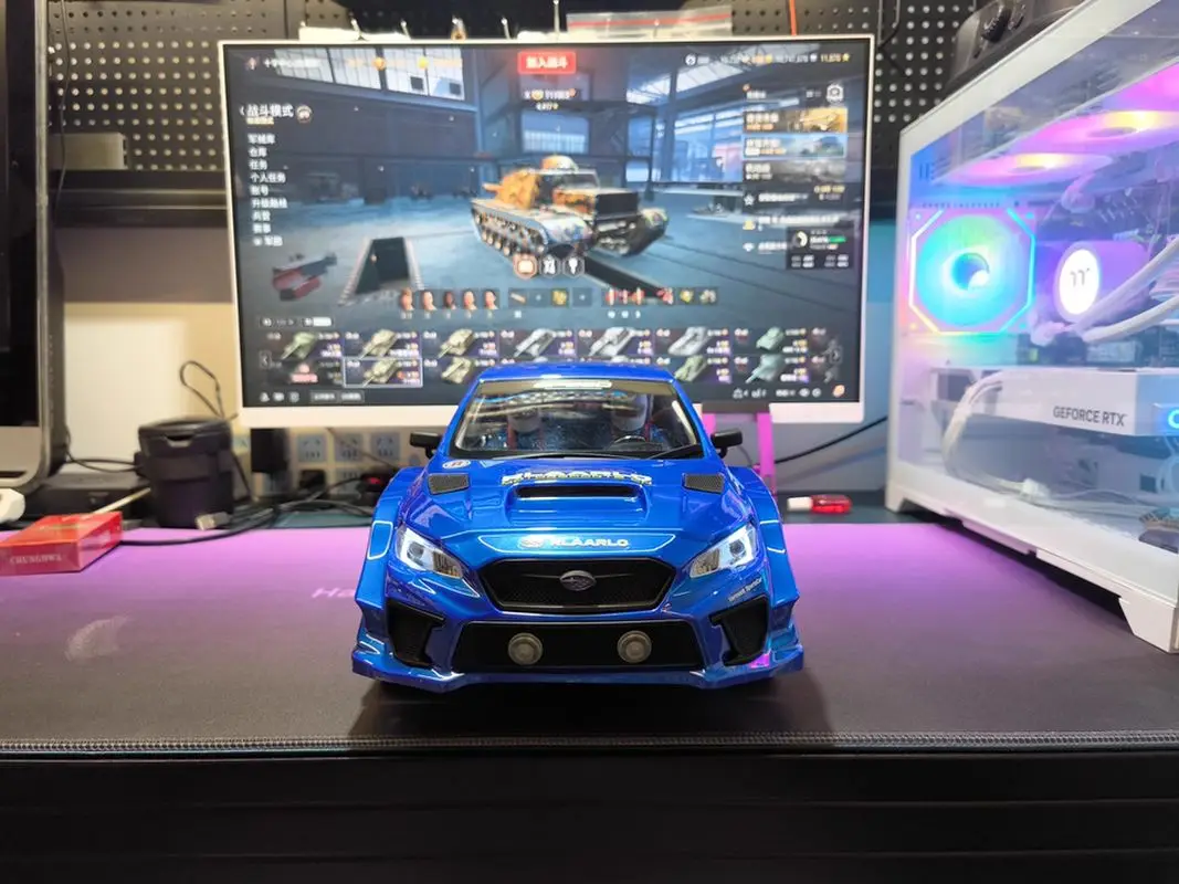 

1/10 4WD RC Brushless Drift Car 60-80km/H Waterproof LED Light 2.4GHz All-Terrain Simulation Racing Toy