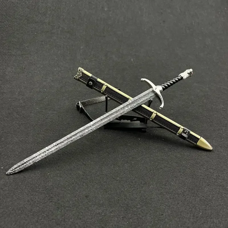 30cm Medieval Knight Weapon Swords Movies TV Peripheral Longclaw Model Keychain Metal Model Peripheral Butterfly Knife Gift Toys