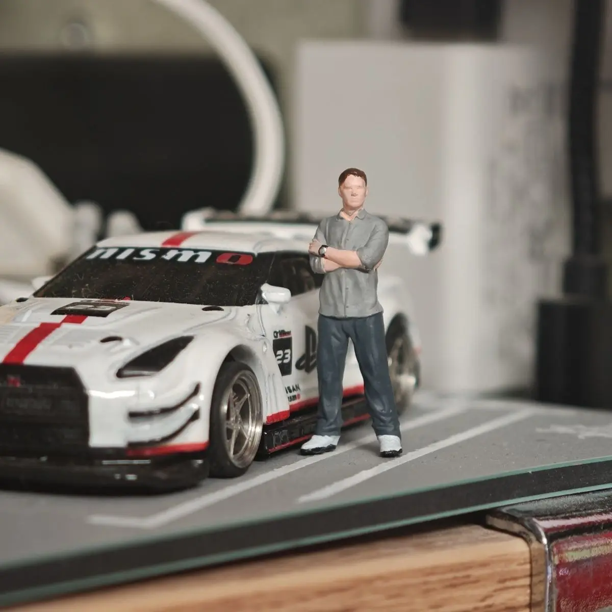 1:64 Doll Diy Hand Painted Resin Static Fast Furious Paul Han Diorama Figure Han Paul