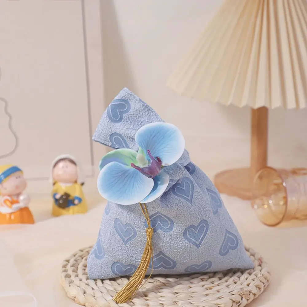 

Velvet Flower Tassel Wrist Bag Orchid Temperament Chinese Style Handbag Storage Bag Make Up Pouch Festive Sugar Box New Year