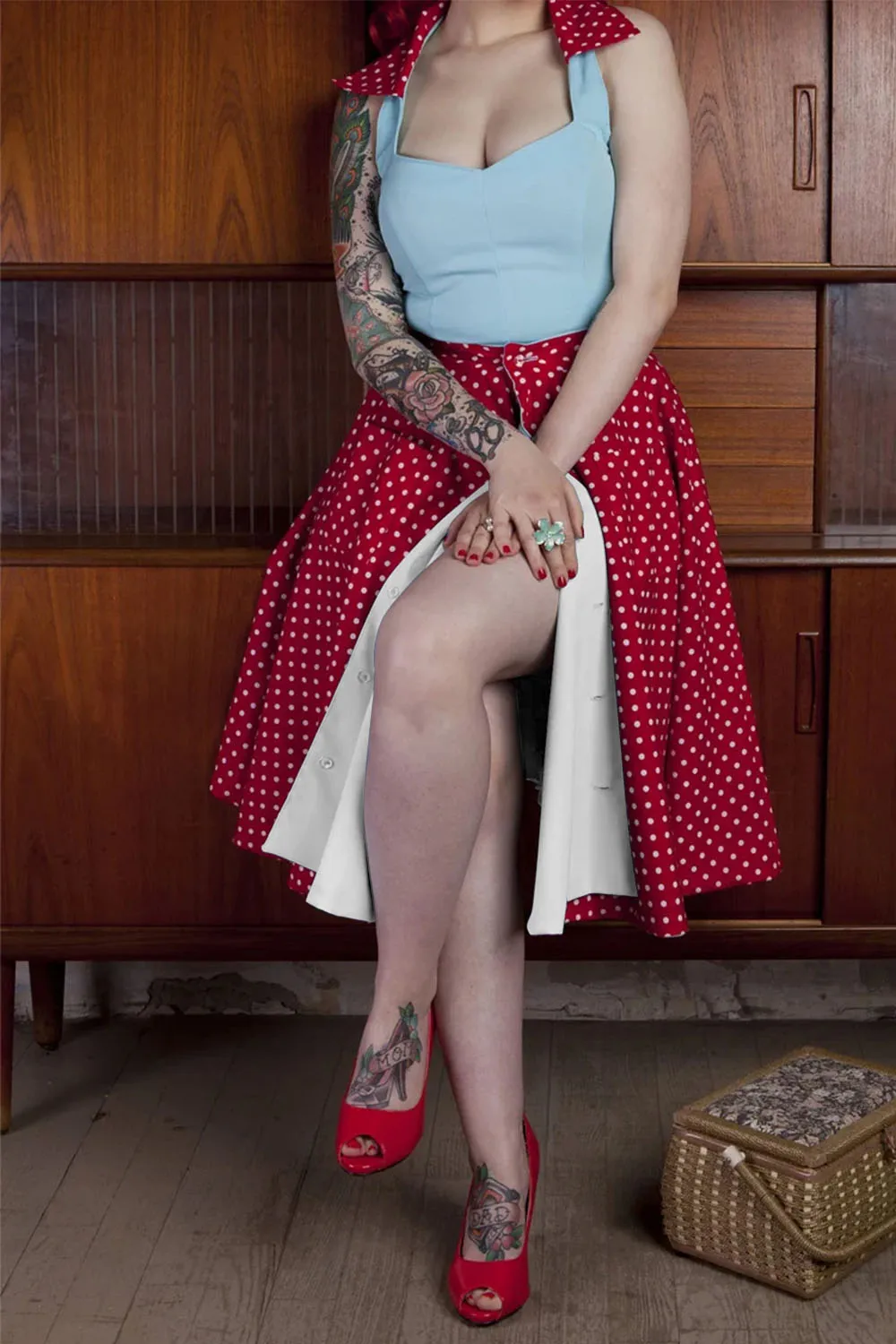 

Halter Top Red Polka Dot Plus Size Midi Dress Lapel Collar Button Split A Line Dress Women Vintage Casual Party Cocktail Outfit