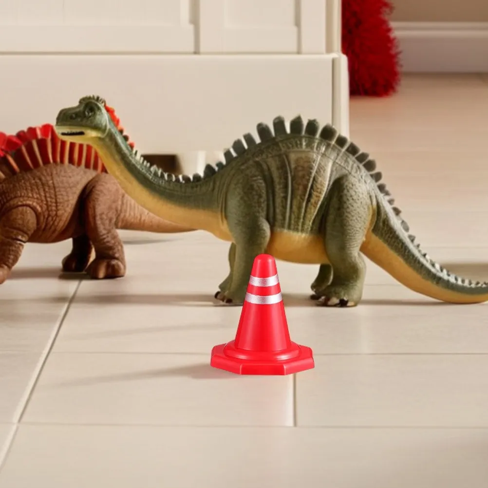 40Pcs Sand Table Traffic Mini Plastic Road Cones Roadblocks Barricades for Kids Educational Play Learning