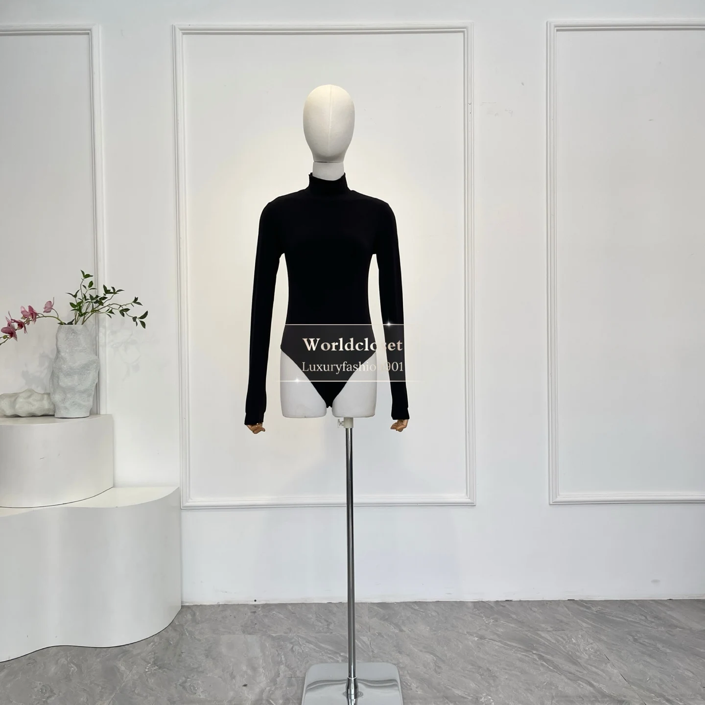 

Black Turtleneck Heart Cutout Back Long Sleeve Bodysuit Minimalist Women Casual Wear Size Runs Small