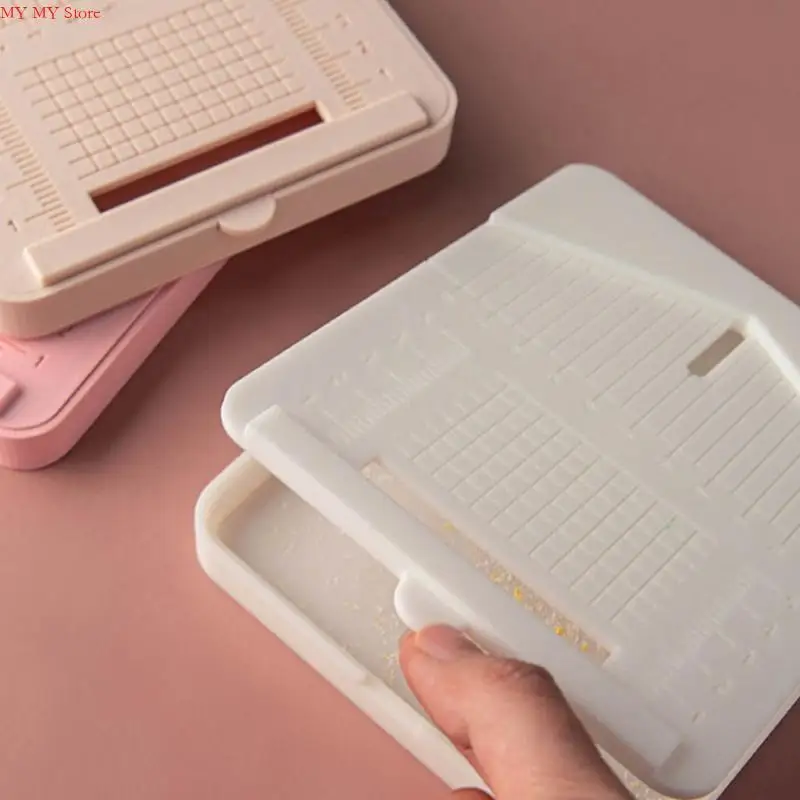 

HOT Compact Punching Assistance Workbench Punching Assistant For Soft Clay Creations Featuring Smooth Ergonomic PLA Design