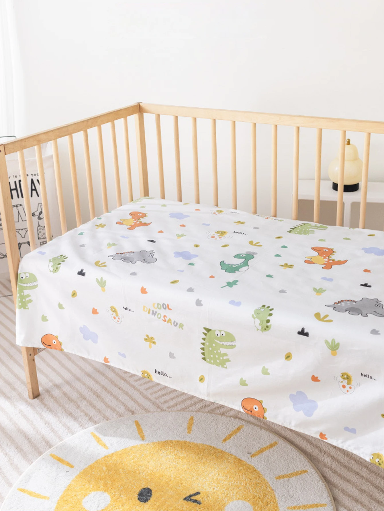 Baby Crib Cotton Animal Print Soft Breathable Moisture-Absorbent Bed Sheet Mattress Cover, Suitable for Both Boys and Girls, Can Be Used in All Seasons
