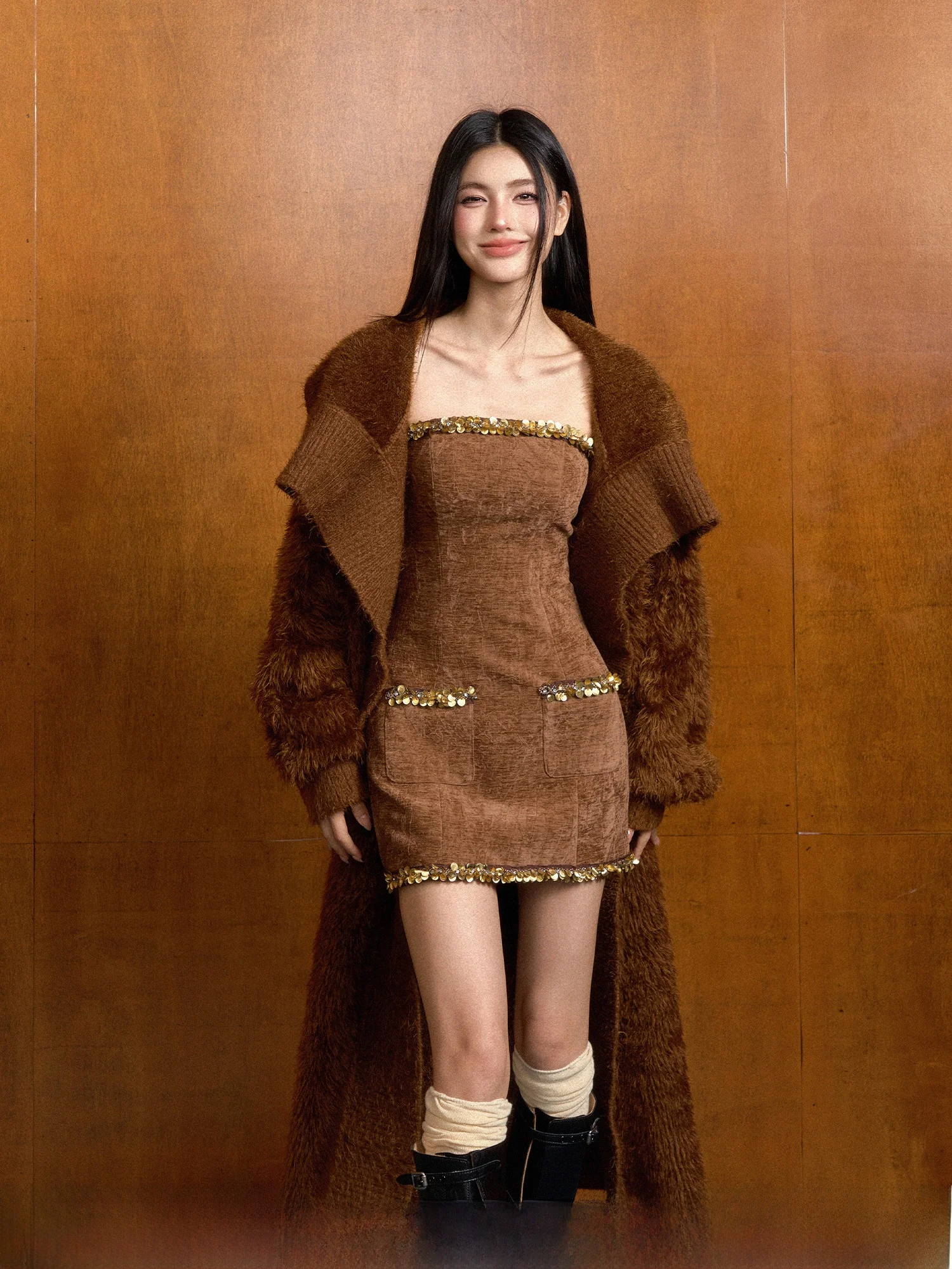 

AGAM коричневый длинный вязаный свитер, кардиган, женский топ без рукавов с блестками, юбка-труба, комплект Lazy Faion, зимняя коллекция