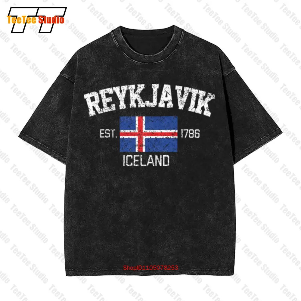 Reykjavik Iceland Souvenir Vintage Oversized T-Shirt 1XR2