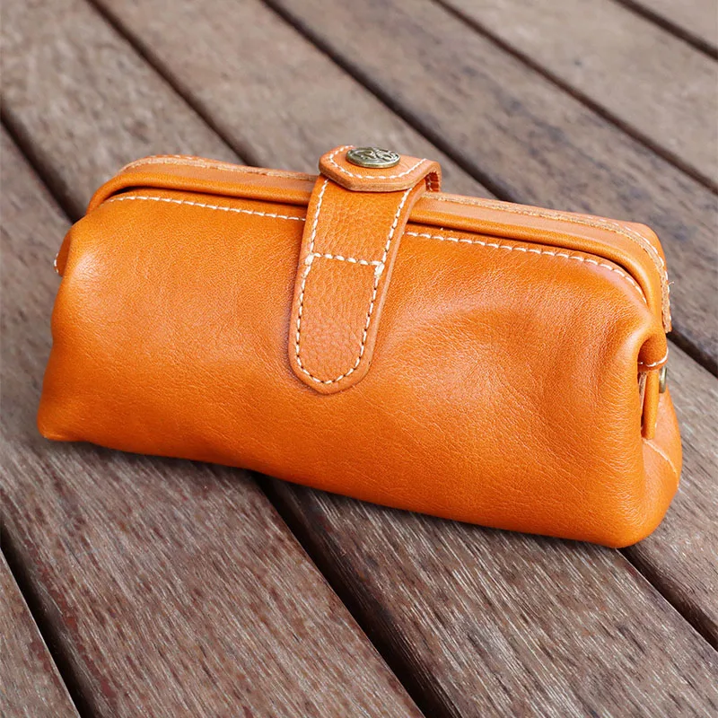 Vintage Makeup Bags Genuine Cowhide Leather Small Pouch with Buckle Closure Portable Soft Cosmetic Bag for Travel and Daily Use