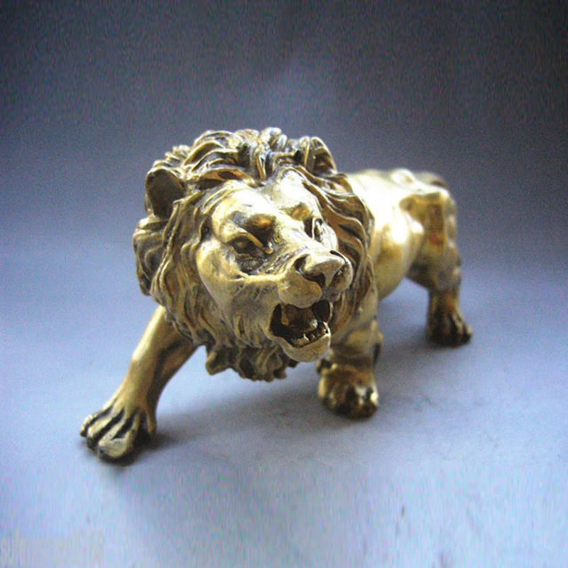 Collectible decorated chinese hand-made copper Lion statues