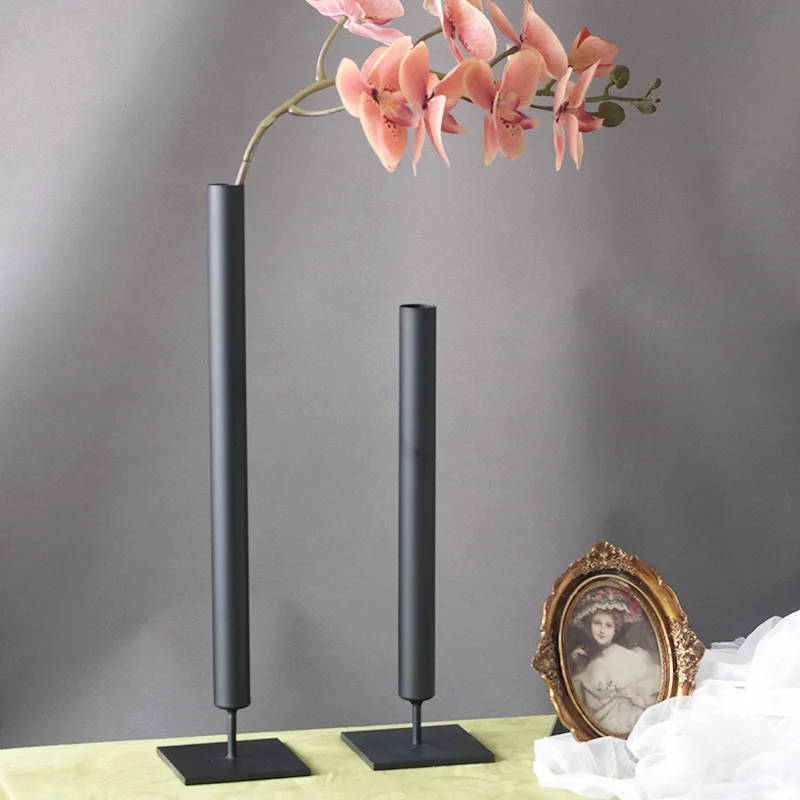 French‑Style Wrought‑Iron Vase, Wabi‑Sabi Sandy‑Tone Dried‑Flower Holder, Minimalist Home Tabletop Decor Ornament