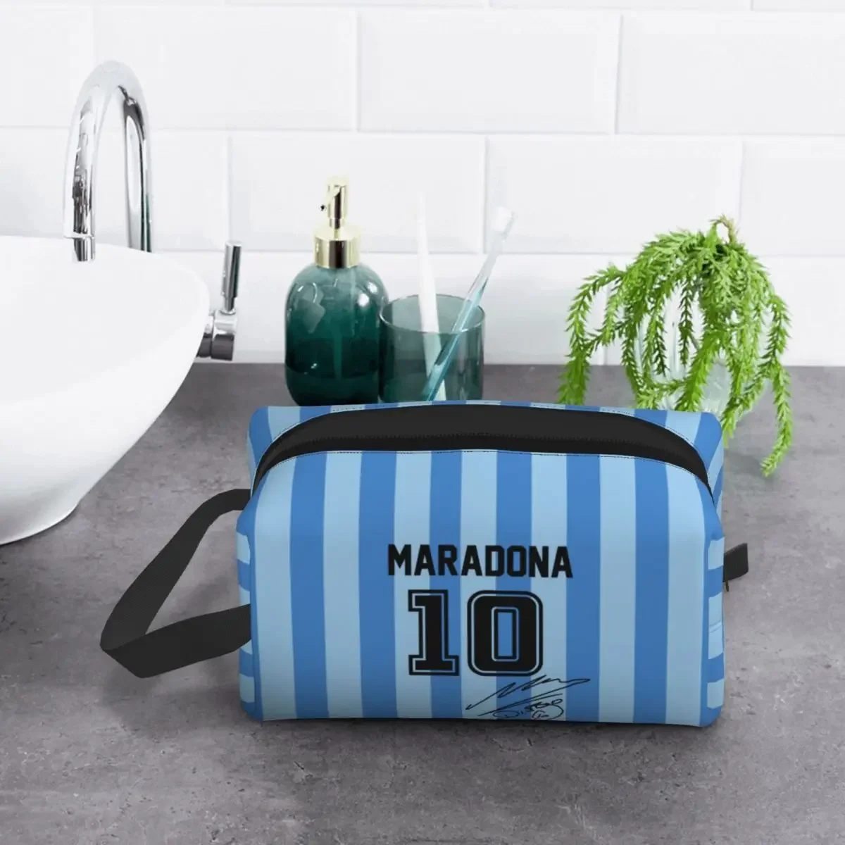 Fashion Argentina Soccer Legend D10s Diego Maradona Travel Toiletry Bag Women Cosmetic Makeup Organizer Beauty Storage Dopp Kit