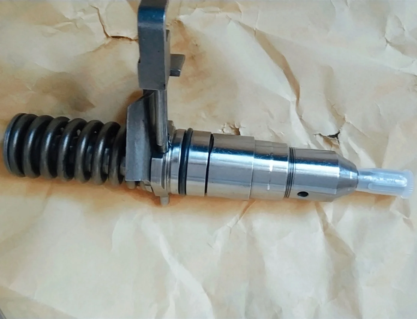 

Hot saleFuel Injector 127-8222 1278222 for CAT Engine 3114 3116 Excavator 325 325 L
