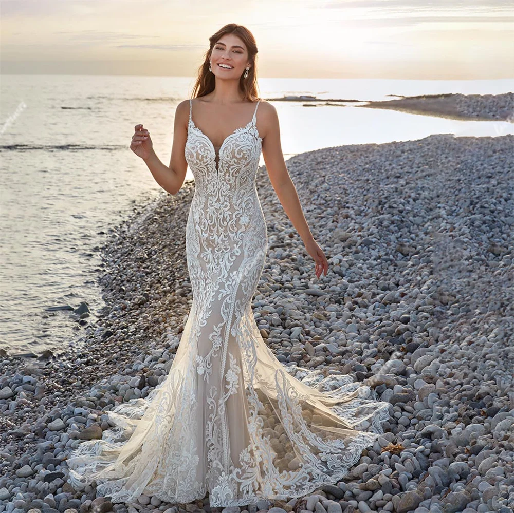 Abito da sposa sirena Boho con scollo a v bottone Backless Beach abiti da sposa Applique in pizzo splendidi abiti da sposa Vestido De Noiva