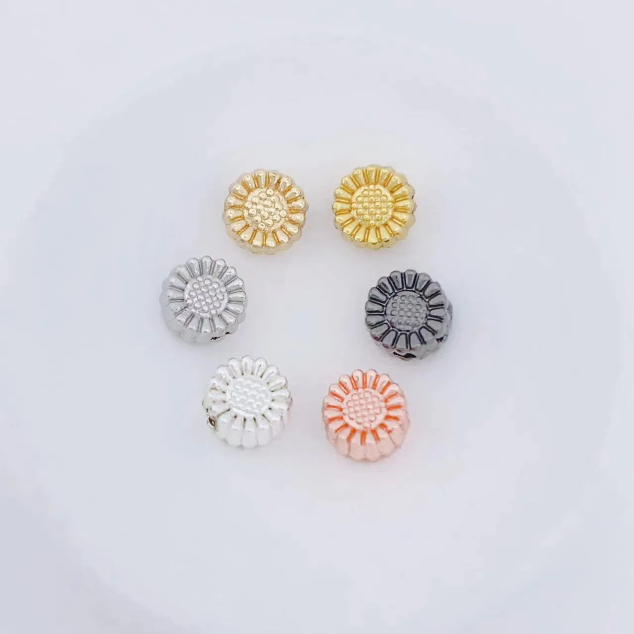 

20PC Gold Plated Copper Sunflower Flower Spacer Beads DIY Pearl Bracelet Necklace Accessories Jewelry Making Materials Wholesale