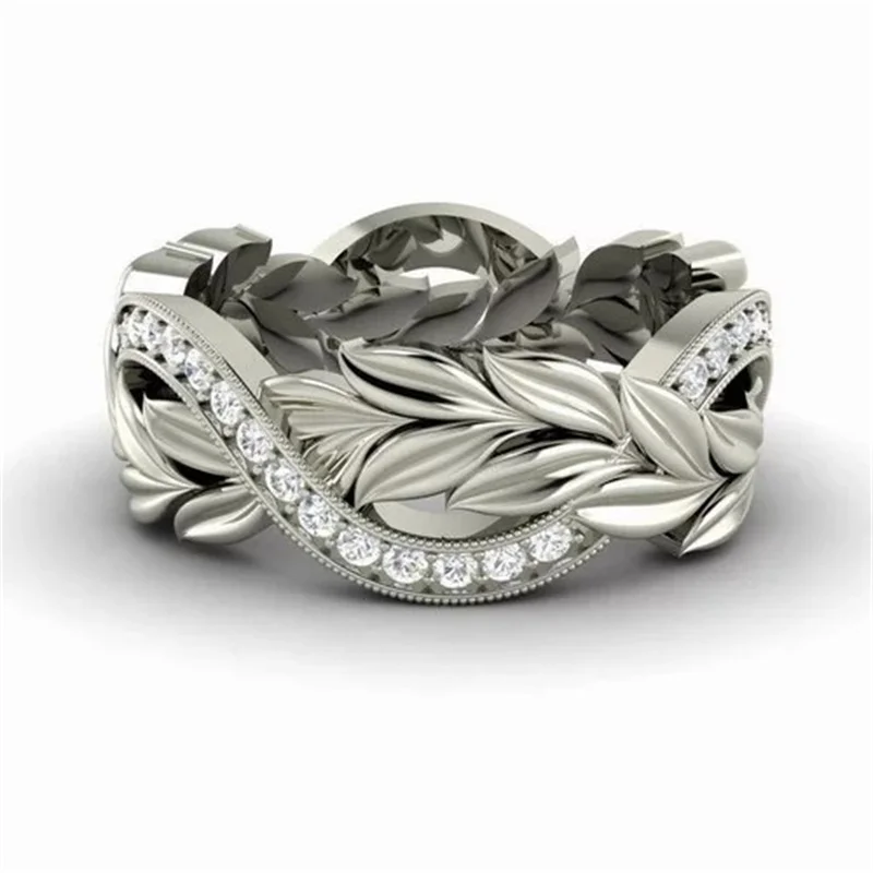 Original design Cocktail diamond studded rice ear flower Rattan ring ring European and American retro Thai silver black ring