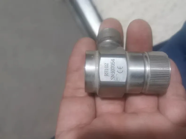 Vibration acceleration sensor RH102