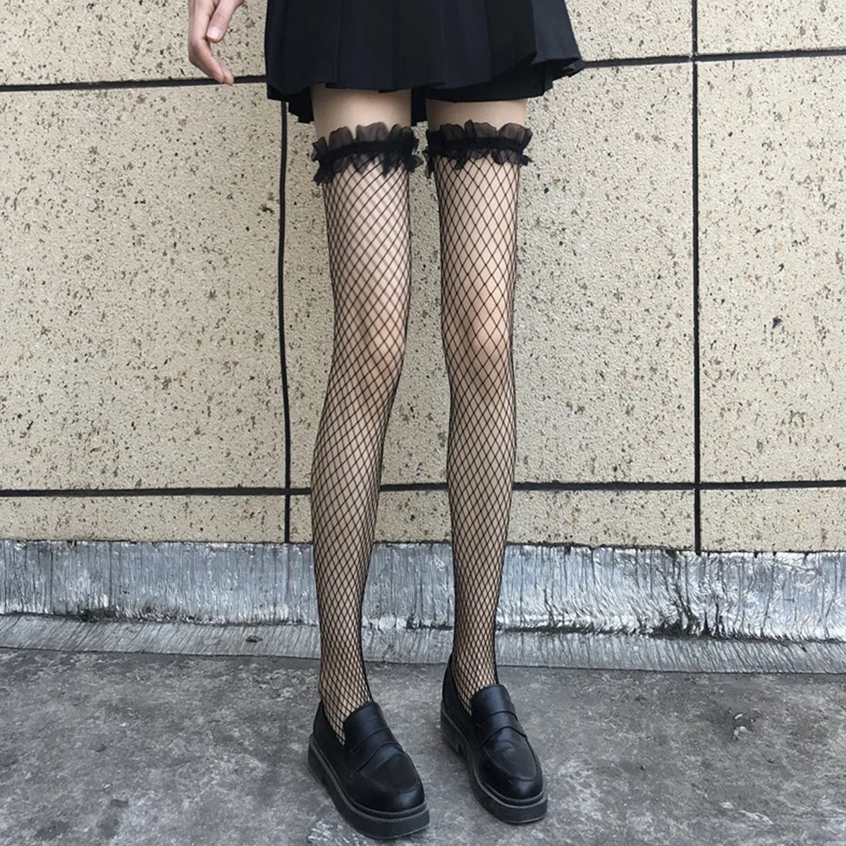 

1 Pair of Net Gauze Lace Knee Socks Female Japanese Lovely JK Stockings Fishnet Stockings Sexy Thin Thigh Socks Thin