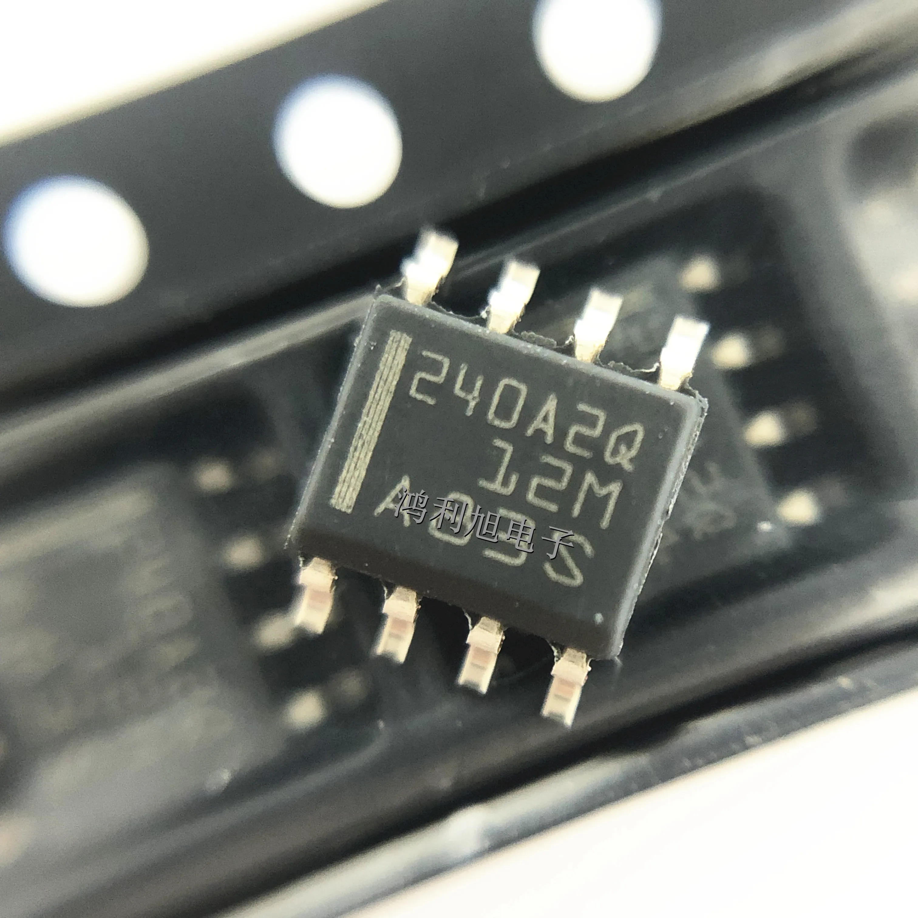 5PCS/Lot INA240A2QDRQ1 MARKING:240A2Q SOIC-8 Current Sense Amplifiers AEC-Q100 -4 to 80V b i-directional ult