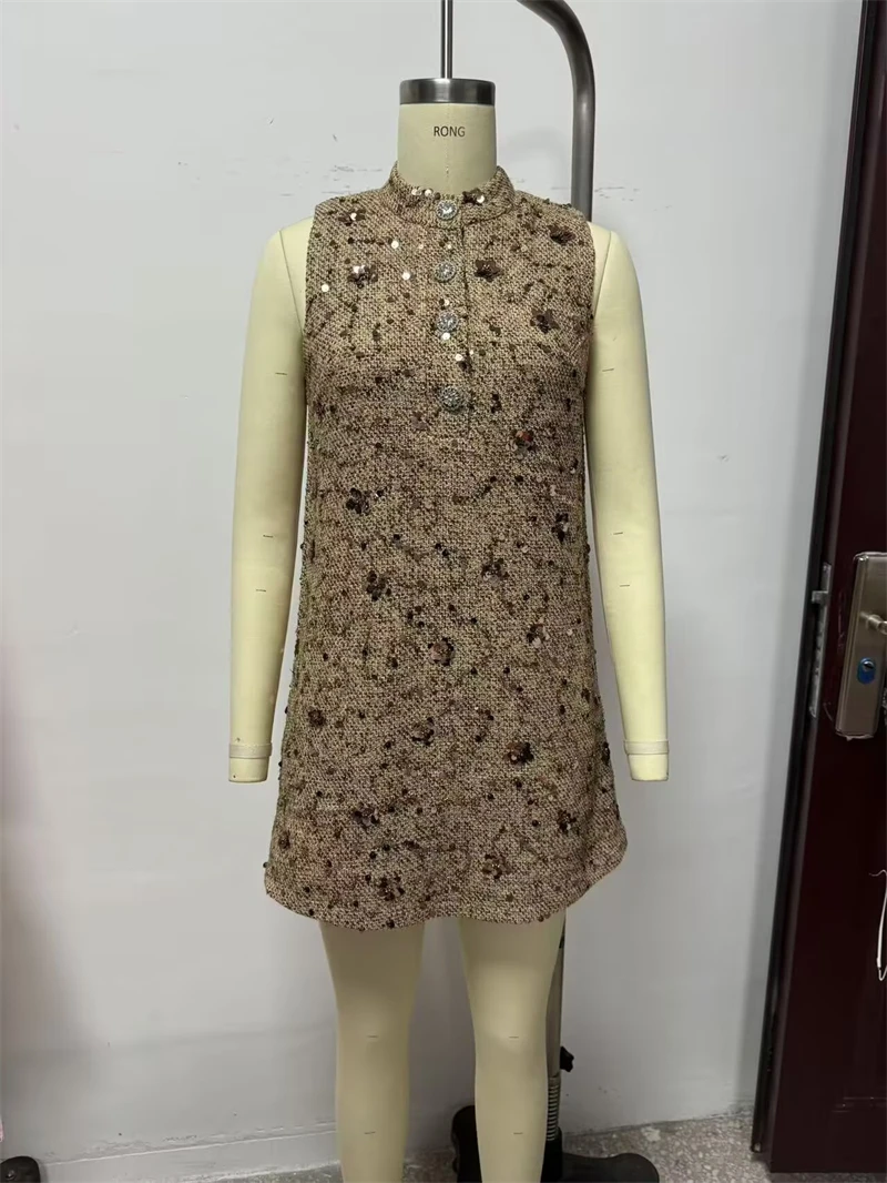 KEYANKETIAN 2025, neues ärmelloses Minikleid mit Pailletten und Tweed-Textur, Retro-Stil, Stehkragen, Damen-Pullover, A-Linien-Kleider