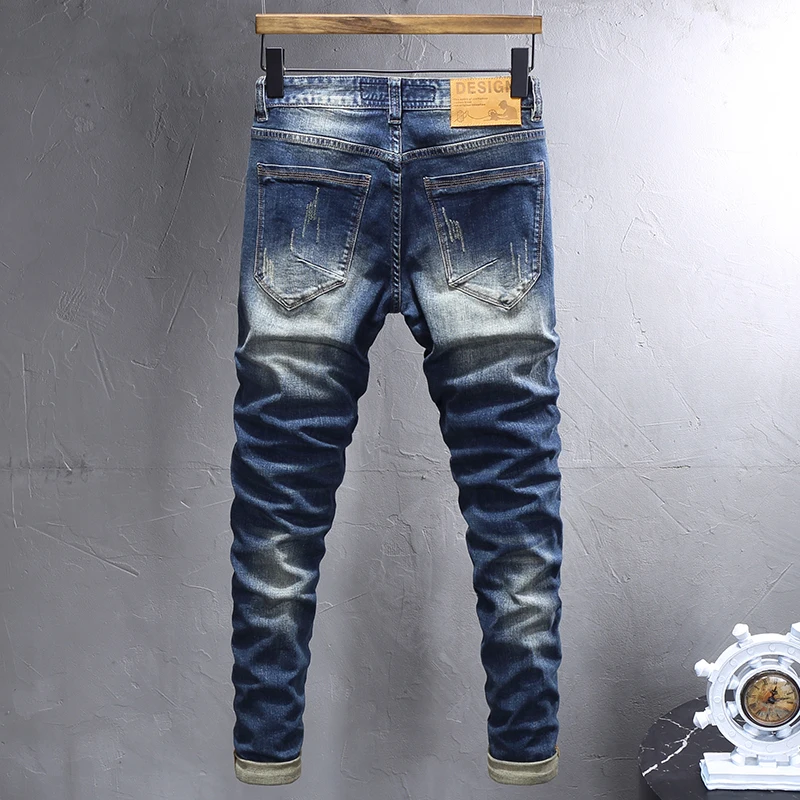 Jeans pria Fashion desainer baru Slim Fit Retro biru tua bordir robek celana Jeans pria elastis melar Vintage celana Denim Hombre