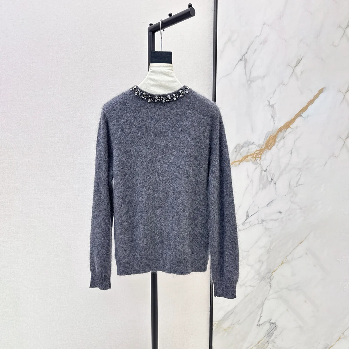 2026 High Quality Women's Light Luxury Collar Handmade Nail Drill Wool Knitted Cardigan261016187