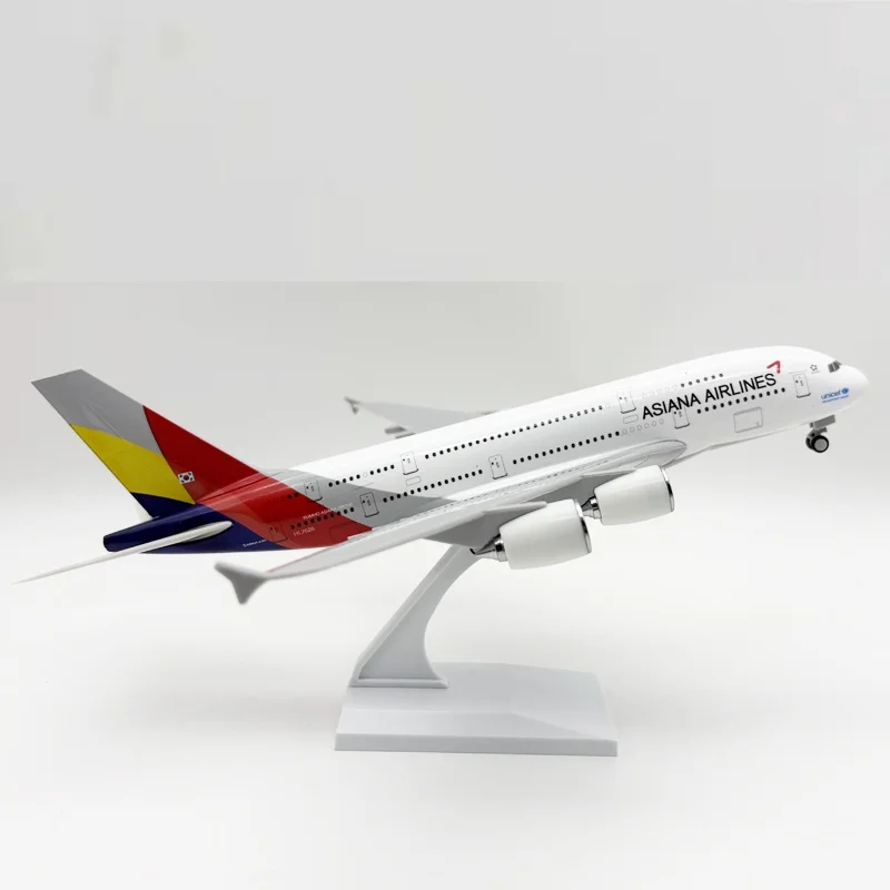 

30cm Diecast Aircraft Asiana Airways A380 Scale 1/250 Resin airplane toy With Landing Gear Aviation Model kit for adults
