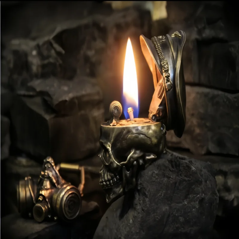 

New original brass handmade high-end war maniac fuel lighter, vintage collectible fuel lighter, cigarette accessories,men's gift