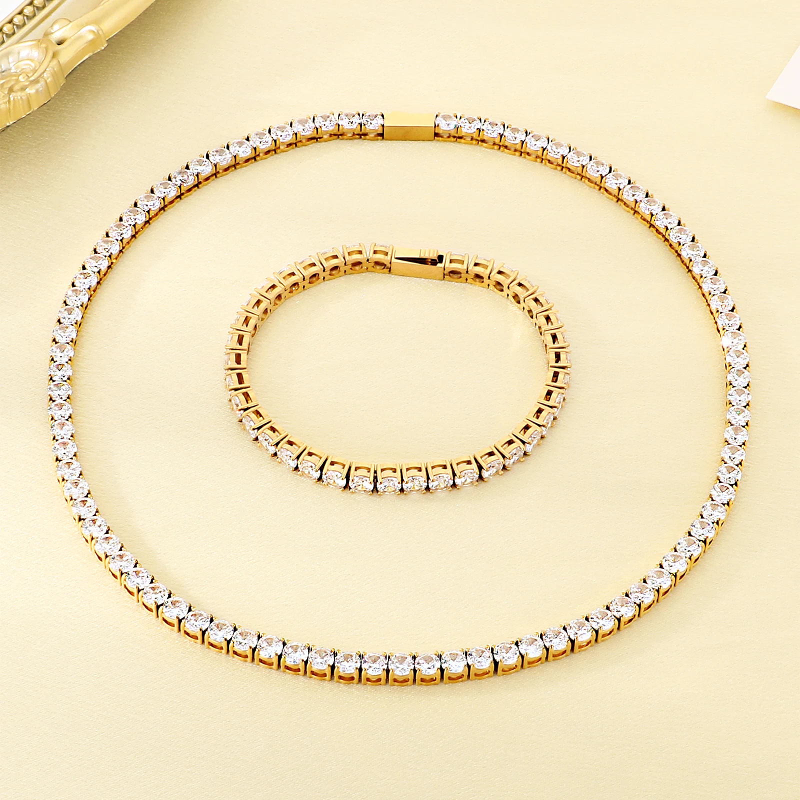 

HAOYI Versatile Casual Gold Plated Stainless Steel Geometric Rhinestone Tennis Chain Bracelet Necklace Set Sporty Accessories
