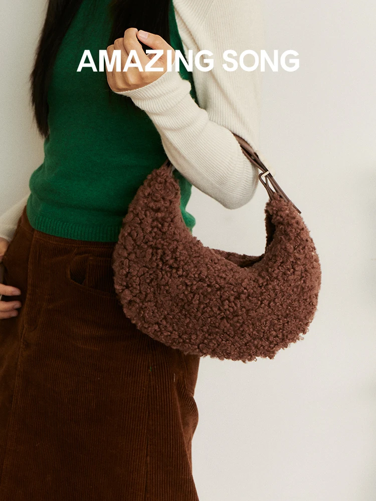 Amazing Song Half moon bag fluffy wool winter handbag crossbodybag