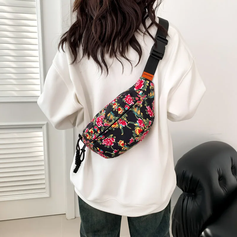 2024 new Chinese windchest bag Northeast big flower single shoulder crossbody bag personality all fashion Fanny pack women