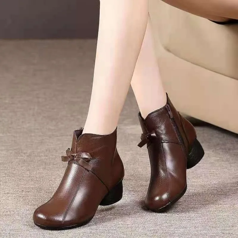 New Winter Women's Boots Fashion Butterfly Knot Retro Shoes Warm Ladies Zip Boot Female Vintage Brown Leather Boots