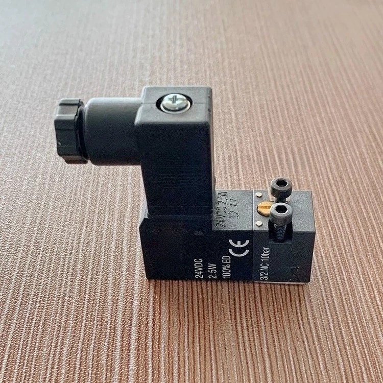 Electromagnetics Valve Pilot Valve 3/2 NC 2W 24VDC C502600002