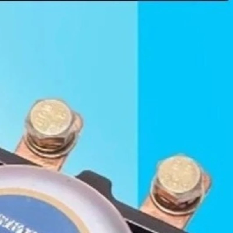 

Электромагнитный главный выключатель DK238BY 24/12В для экскаваторов, строительной техники, автомобилей, автобусов, грузовиков