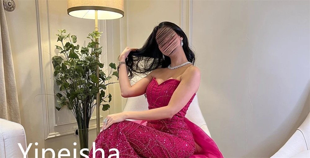 ปรับแต่งคุณภาพสูงหรูหรา 	 Strapless Sheath Quinceanera Party ดอกไม้เลื่อมพับซาติน es