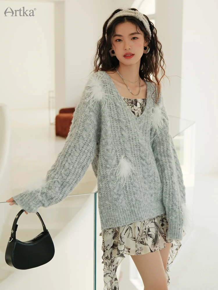 ARTKA 2022 Autumn New Women Sweater Fashion Loose Lazy Style Knitted Sweaters V-Neck Long Sleeve Feather Wool Knitwear YB92028Q