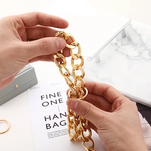 Köpek tasması metal, köpekler için eğitim, köpek tasması lüks köpek evcil hayvanı, zincir, altın, bulldog, köpekler, küçük ve orta boy aksesuarlar, kedi kostümü Köpekler için en iyi 10 altın zincir satışı, no. 1