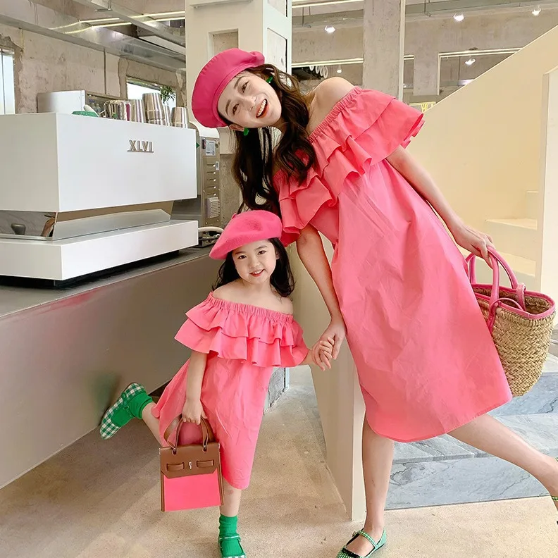 

Playing Mother's And Child's Korean Edition Girl's Double Layered Ruffle Edge One Line Neck Dress H22x43