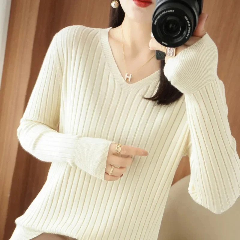 2024 New Women Sweater Spring Autumn Knitted Pullovers V-neck Slim Fit Bottoming Shirts Solid Soft Knitwear Jumpers Basic Sweate