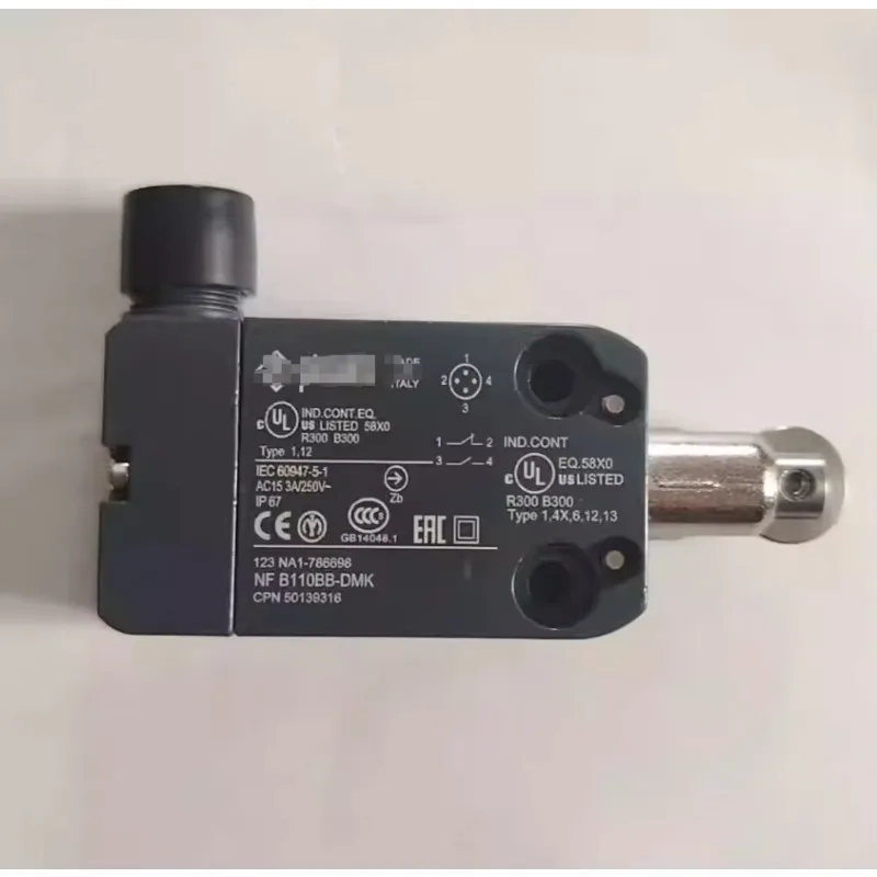 Interruptor de limite YE Pi Zzato NF C110BB-DMK