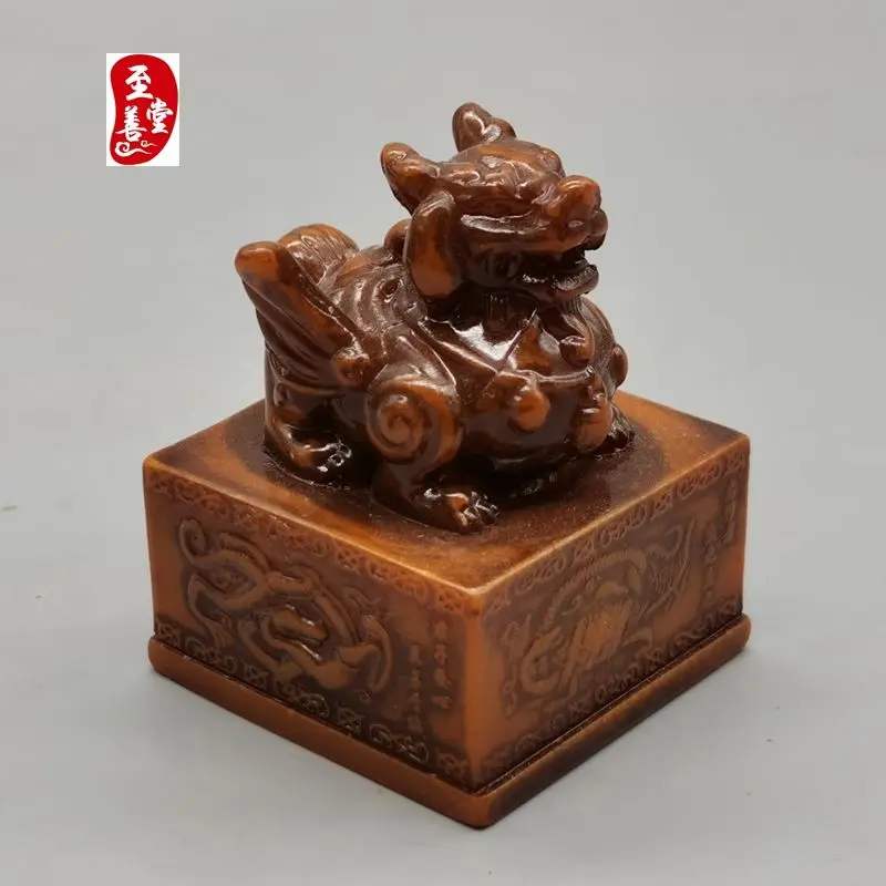 Jade raw stone, Shoushan stone carving, Laotian yellow quadripartite beast, Pixiu seal, jade seal, feng shui porch ornaments